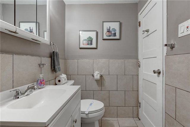215 Piedmont NE Avenue 2003, Atlanta, GA 30308