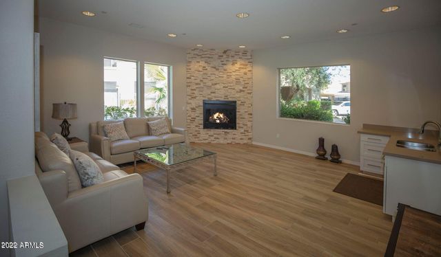 9550 E THUNDERBIRD Road 151, Scottsdale, AZ 85260