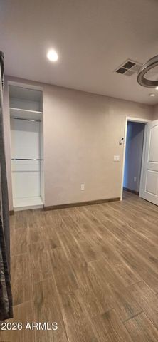 119 E HILL Drive E, Avondale, AZ 85323
