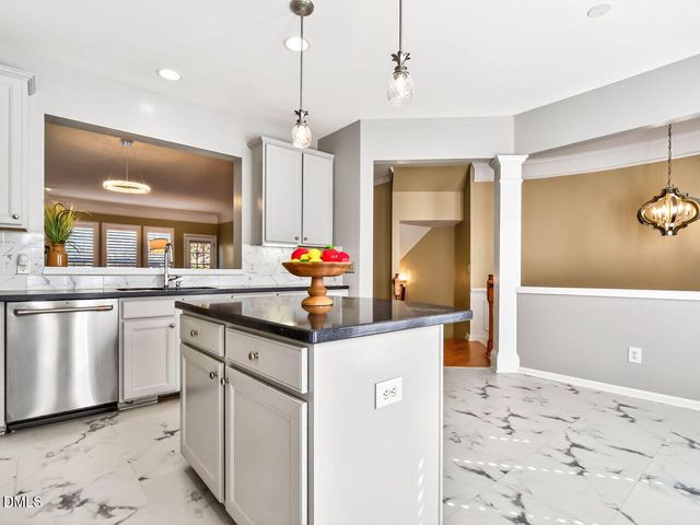 2512 Blooming Street, Raleigh, NC 27612