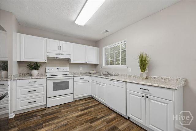 110 Bobstay Court, Savannah, GA 31410