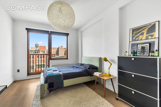 267 W 124th St Apt 6A, New York City, NY 10027