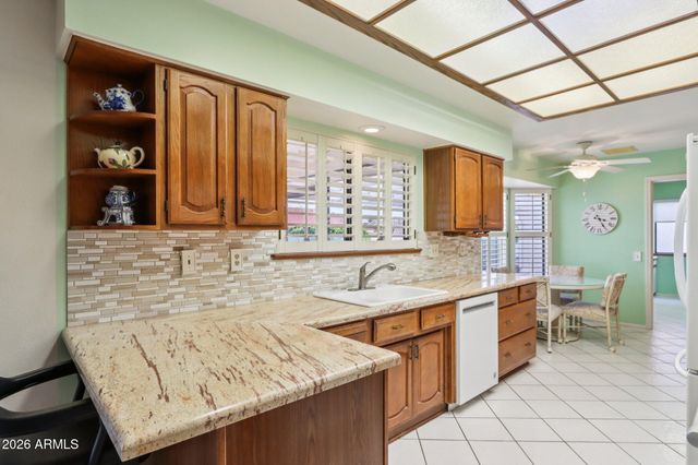 13827 W TERRA VISTA Drive, Sun City West, AZ 85375