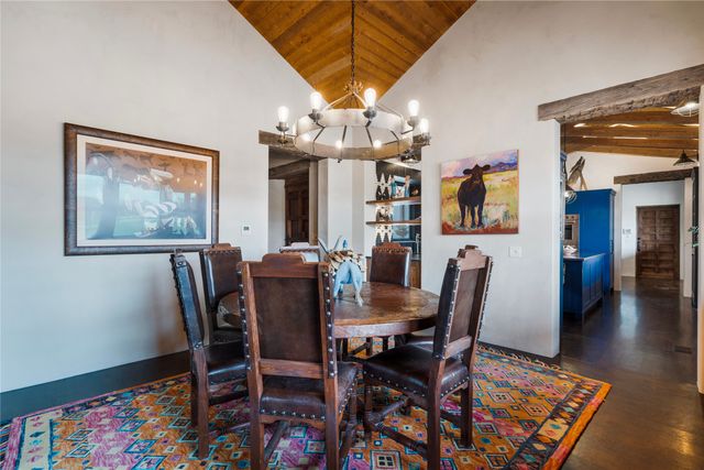 86 Droege Road, Santa Fe, NM 87508