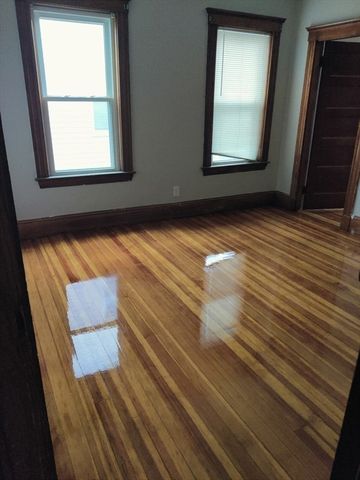 21 Glendale 3, Everett, MA 02149