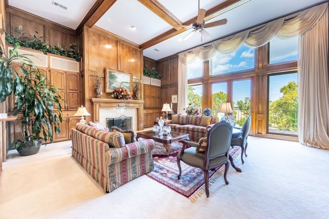 3316 S Country Club Road, Garland, TX 75043