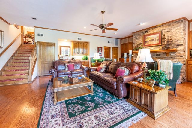 3316 S Country Club Road, Garland, TX 75043