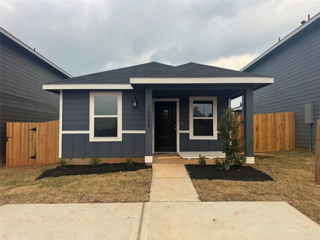 12223 Shield Crest Court, Willis, TX 77378