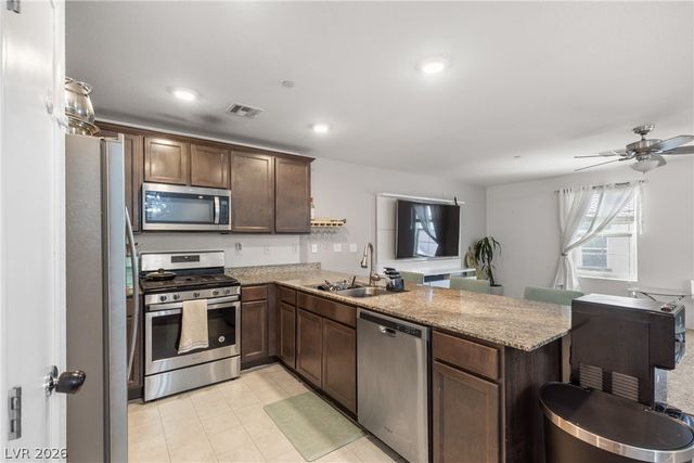 4525 Woolcomber Street, Las Vegas, NV 89115