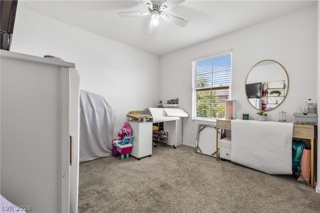 4525 Woolcomber Street, Las Vegas, NV 89115