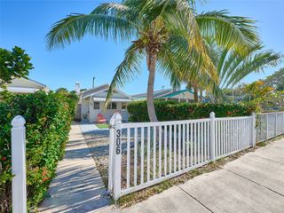 306 N J St, Lake Worth Beach, FL 33460