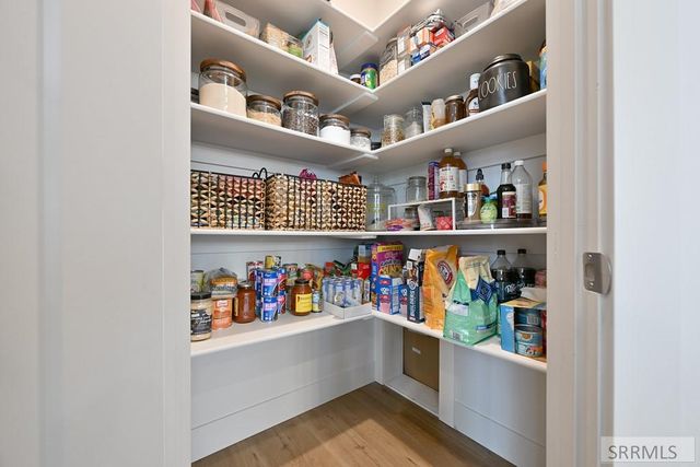 3528 N Elim Lane, Iona, ID 83427