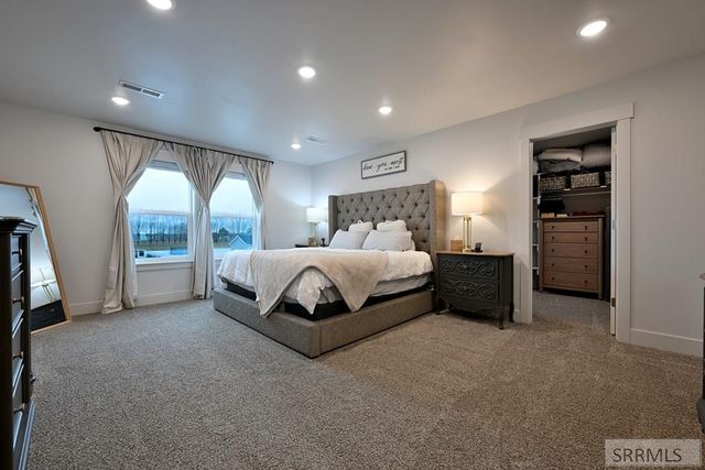 3528 N Elim Lane, Iona, ID 83427