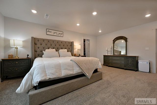 3528 N Elim Lane, Iona, ID 83427