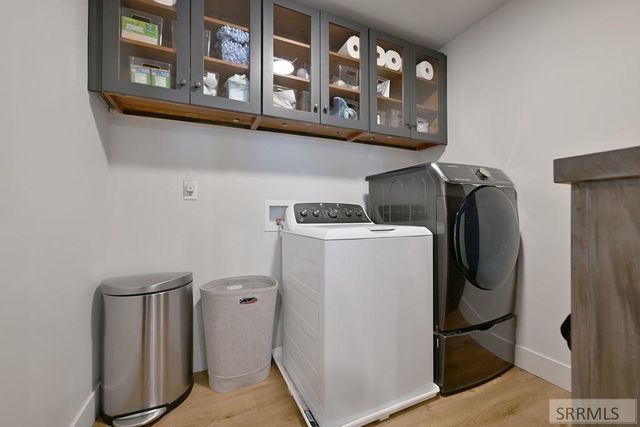 3528 N Elim Lane, Iona, ID 83427