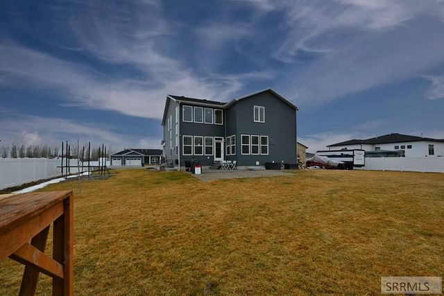 3528 N Elim Lane, Iona, ID 83427