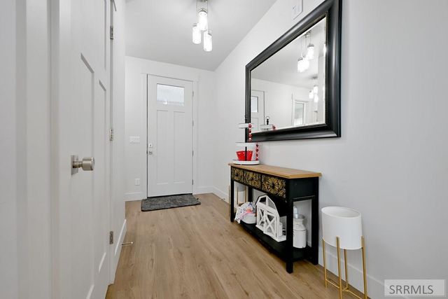 3528 N Elim Lane, Iona, ID 83427