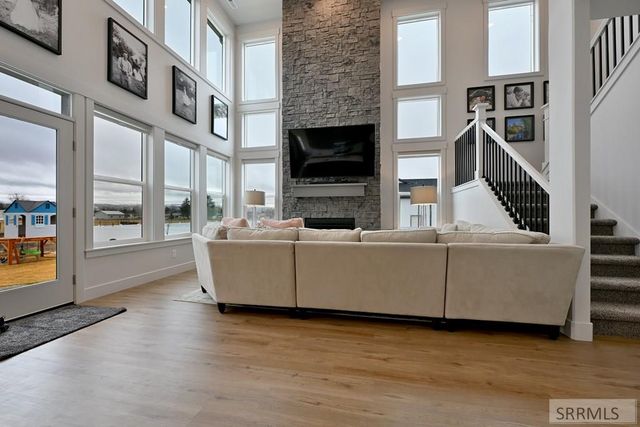 3528 N Elim Lane, Iona, ID 83427