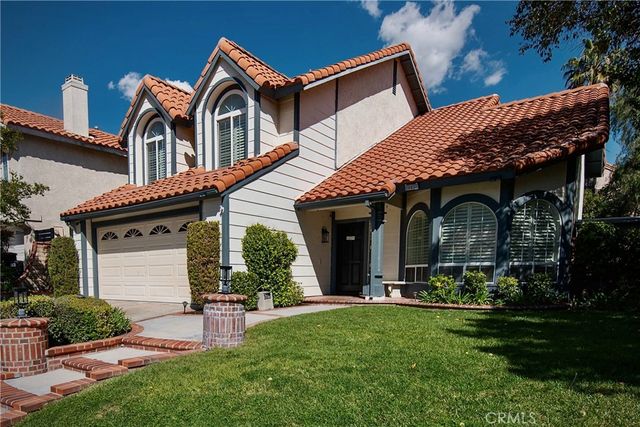 28830 Shadow Valley, Saugus, CA 91390