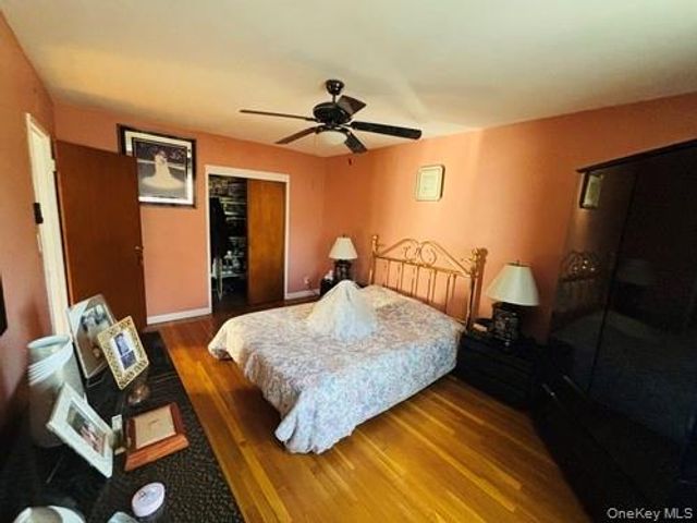 6227 69th Lane, Middle Village, NY 11379