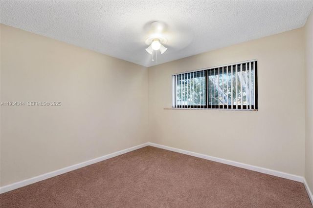 20741 NE 4th Ct 207, Miami, FL 33179