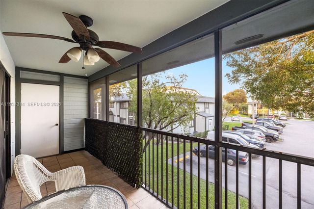 20741 NE 4th Ct 207, Miami, FL 33179