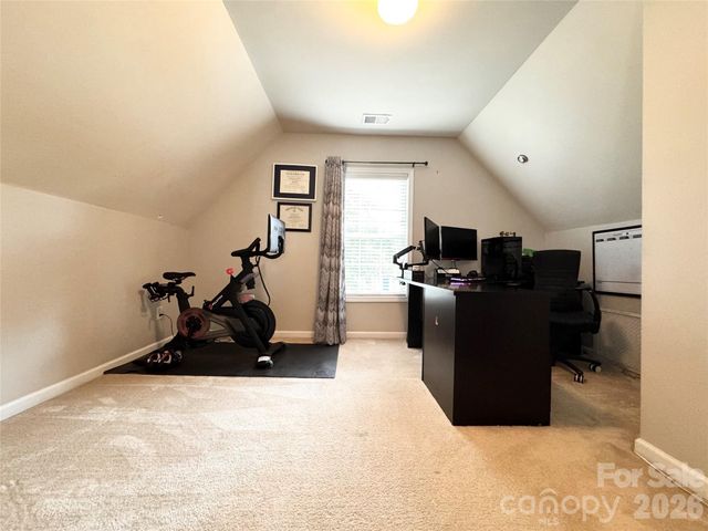 10031 Glenburn Lane, Charlotte, NC 28278