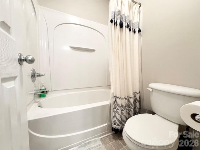 10031 Glenburn Lane, Charlotte, NC 28278