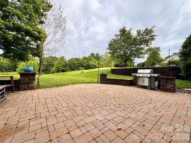 10031 Glenburn Lane, Charlotte, NC 28278