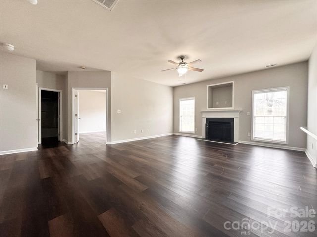 10031 Glenburn Lane, Charlotte, NC 28278