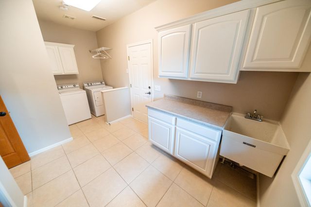 706 9th Ave NW, Byron, MN 55920