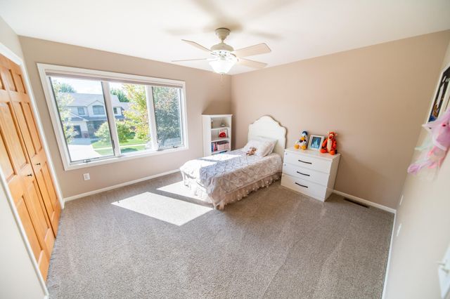 706 9th Ave NW, Byron, MN 55920