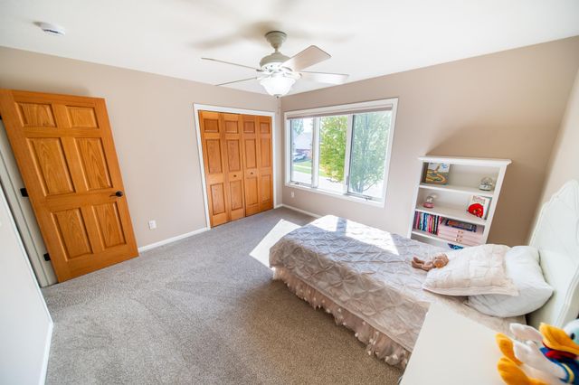 706 9th Ave NW, Byron, MN 55920
