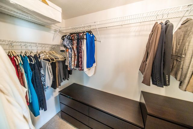 706 9th Ave NW, Byron, MN 55920