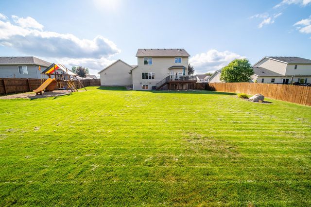 706 9th Ave NW, Byron, MN 55920