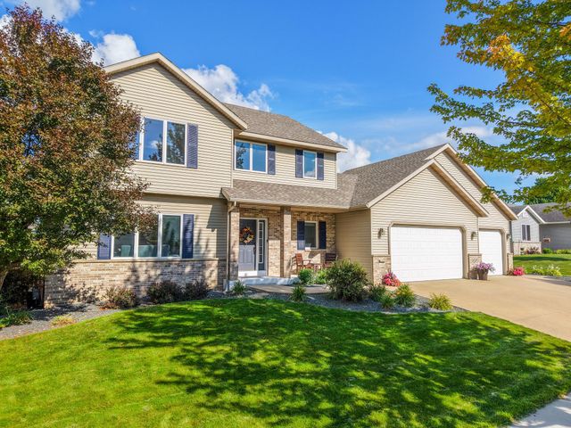 706 9th Ave NW, Byron, MN 55920