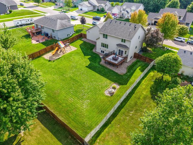 706 9th Ave NW, Byron, MN 55920