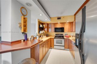 919 Hillcrest Dr 704, Hollywood, FL 33021