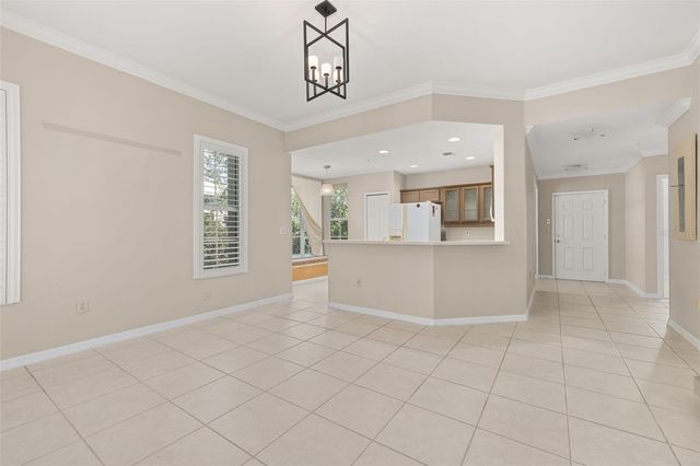 931 BEGONIA ROAD 303, Kissimmee, FL 34747
