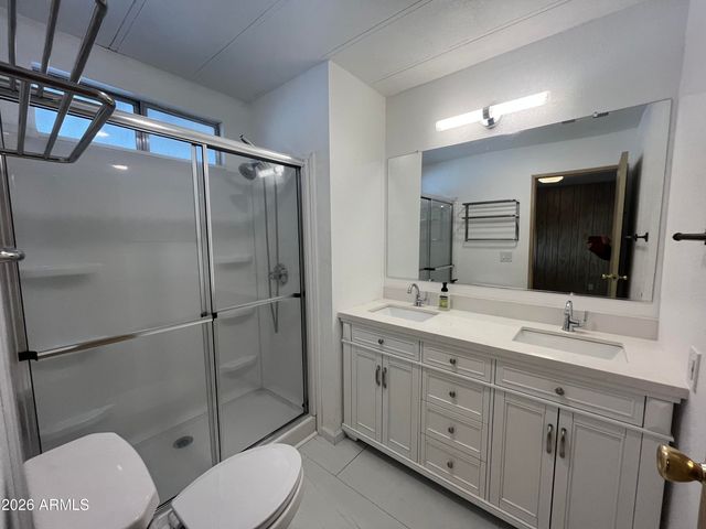 10960 N 67TH Avenue 202, Glendale, AZ 85304