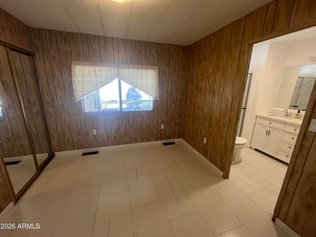 10960 N 67TH Avenue 202, Glendale, AZ 85304