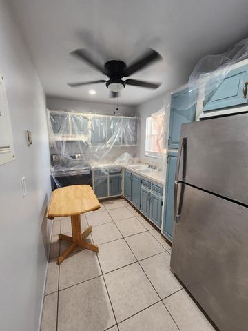 314 Lake Dora Drive, West Palm Beach, FL 33411