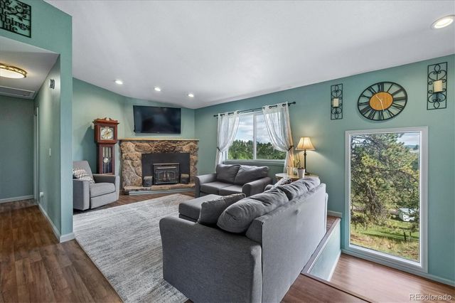 153 Chickadee Lane, Bailey, CO 80421