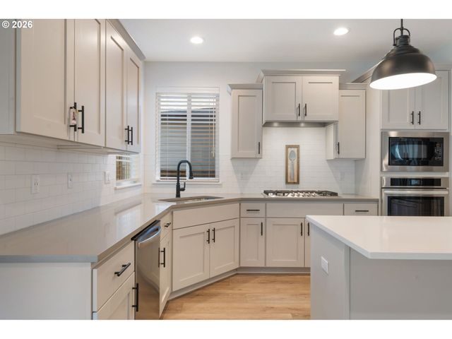 17739 Sw LOCKWOOD Ct, Sherwood, OR 97140