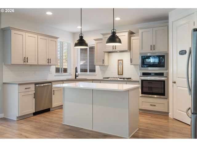 17739 Sw LOCKWOOD Ct, Sherwood, OR 97140