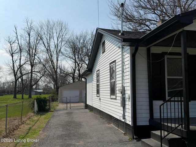 5500 Euclid Ave, Louisville, KY 40272