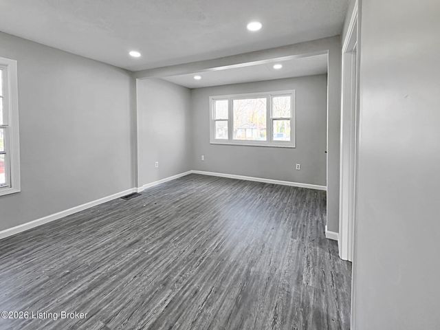 5500 Euclid Ave, Louisville, KY 40272