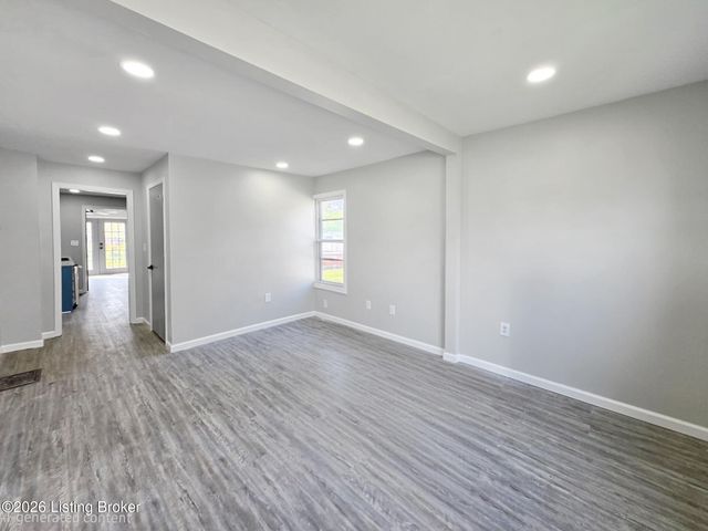 5500 Euclid Ave, Louisville, KY 40272