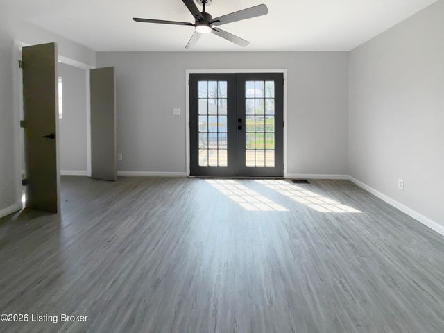 5500 Euclid Ave, Louisville, KY 40272