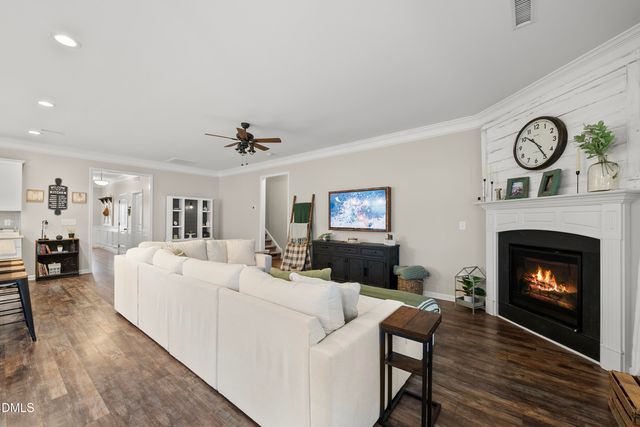 266 Highland Rhodes Drive, Clayton, NC 27520